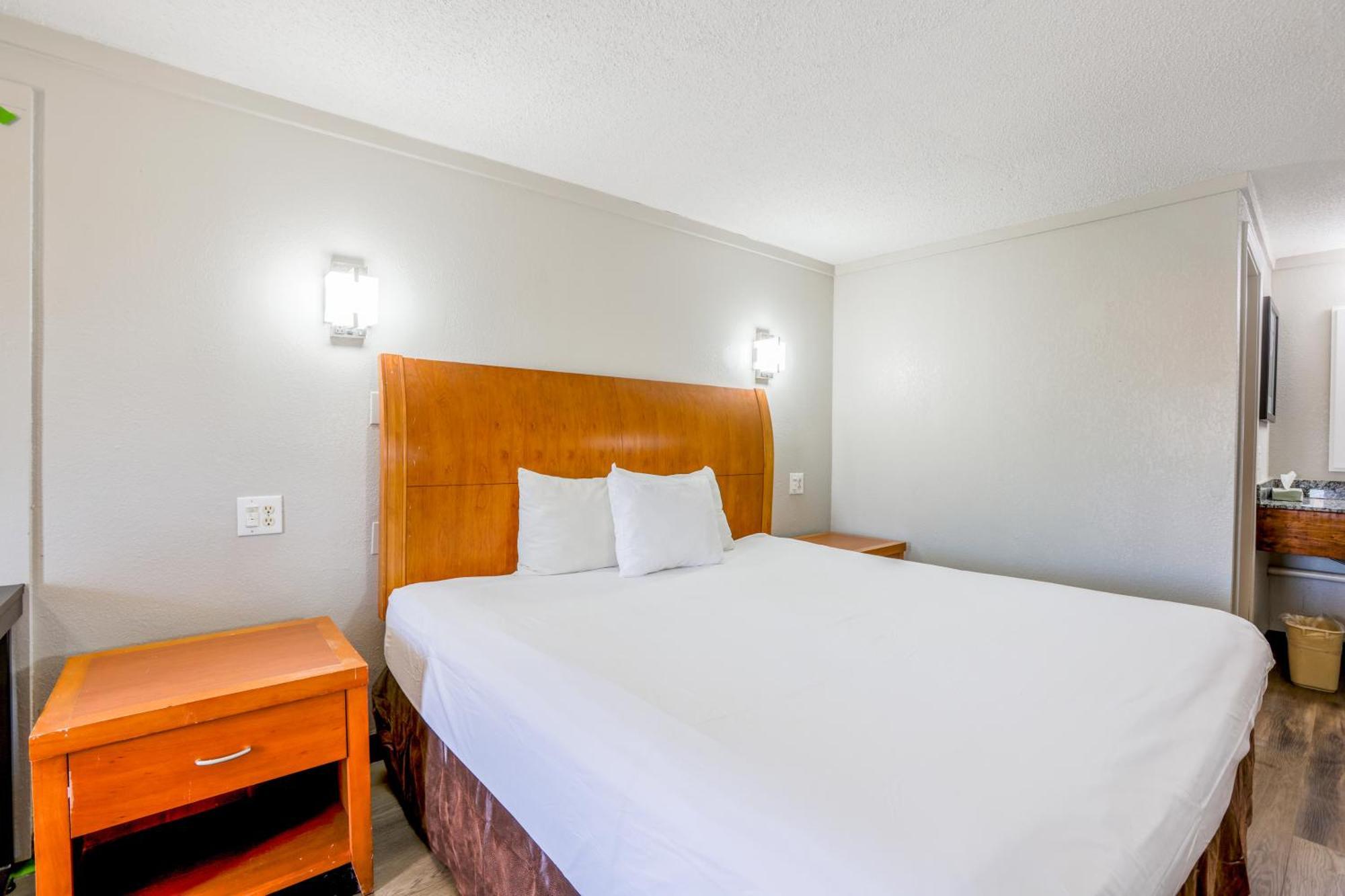 Cozy Garden Inn By Oyo Hwy 40 Richmond Exterior foto