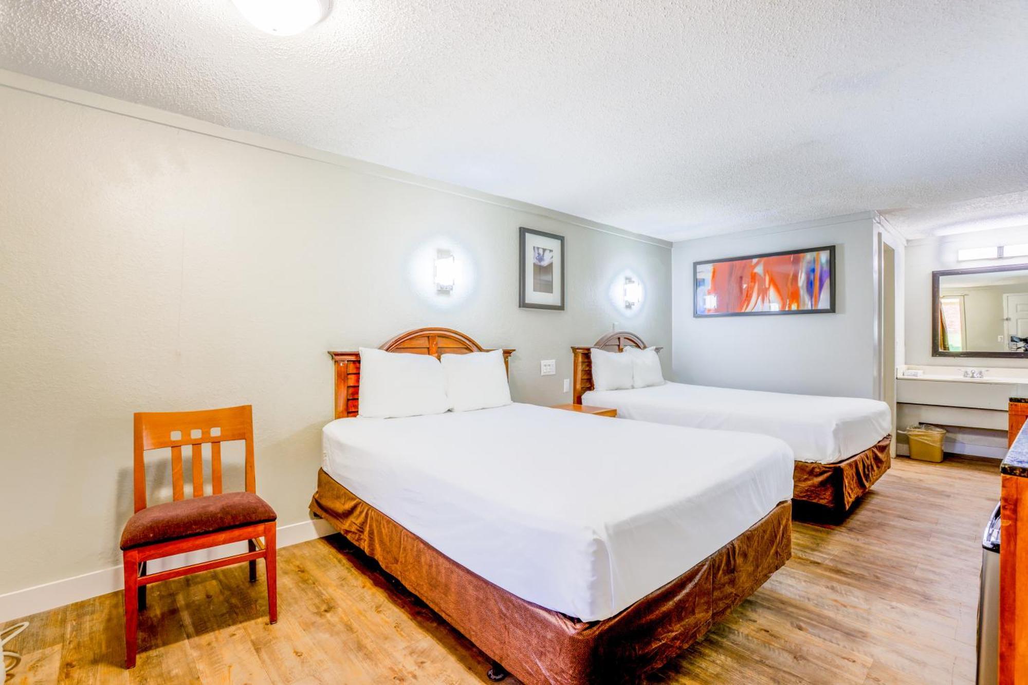 Cozy Garden Inn By Oyo Hwy 40 Richmond Exterior foto